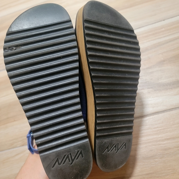 Anthropologie Naya Buckle Wedge Slides - Picture 3 of 7